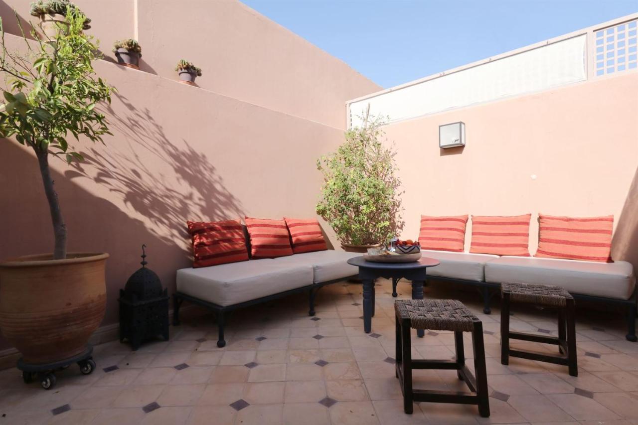 Riad Dar Safi - Privatise Pour 6/8 Pers. - Jacuzzi Марракеш Экстерьер фото